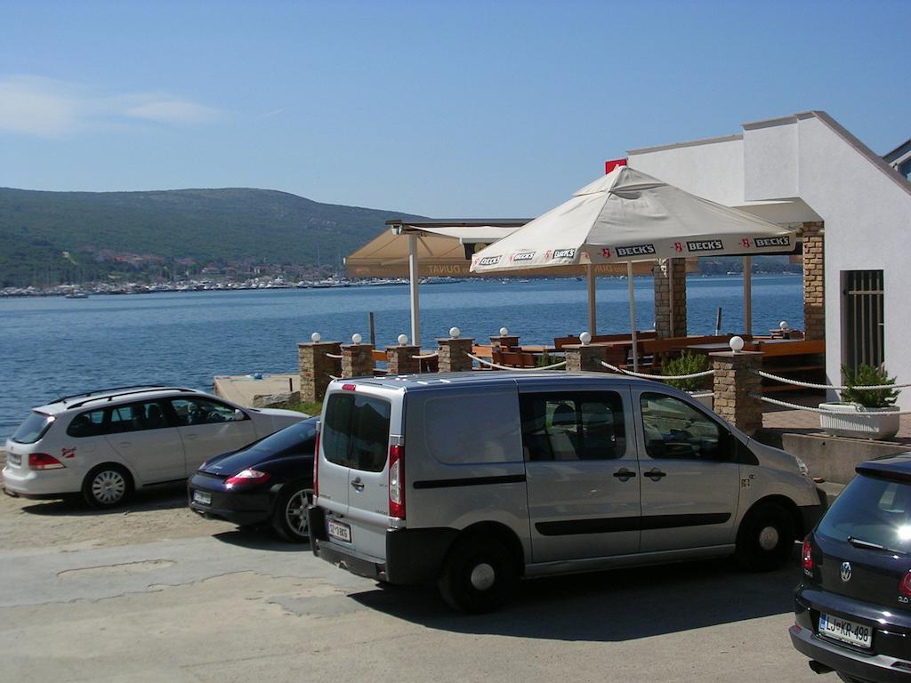 Apartment Perkovic Jadranka Kornić Zewnętrze zdjęcie