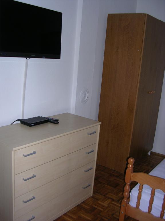 Apartment Perkovic Jadranka Kornić Zewnętrze zdjęcie